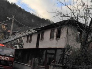 Mudurnu’da Korkutan Baca Yangını