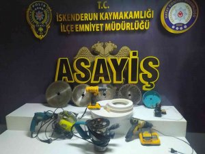 İ̇skenderun’da İşyerine Giren Hırsızlık Şüphelisi Yakalandı
