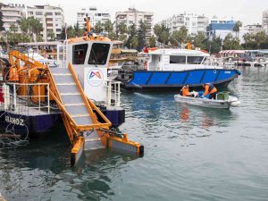 Mersin’de Denizden 1 Yılda 289 Metreküp Atık Toplandı