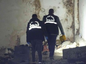 Bursa’da Metruk Binada Şüpheli Ölüm