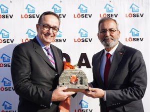 Tarsus’ta Zeytin Gen Koruma Alanı Açıldı