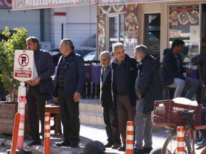 Yangında Ölen Öğretmenin Cenazesi Ailesine Teslim Edildi