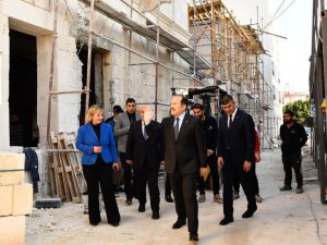 Vali Pehlivan, Karamancılar Konağı Restorasyon Çalışmalarını İnceledi