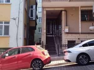 İ̇stanbul’da Yakutistanlı Astrolog Kadının Ölümünde Yeni Detaylar: Çocukları Otele Bırakıp, Uçakla Kaçmış