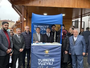 Ak Parti ‘Türkiye Yüzyılı’ Standı Açtı