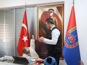 Anasınıfı Öğrencileri Jandarmada Çizgi Film İzledi