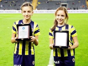 Spor Toto Süper Lig: Fenerbahçe: 1 - Hatayspor: 0 (Maç Devam Ediyor)