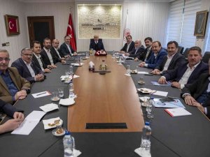 Memur-sen Genel Başkanı Yalçın: “En Düşük Devlet Memuru Maaşına Dikkat Çektik”