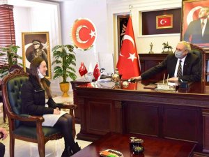 Bozüyük Belediyesi Thm Korosu Solistlerinden Senanur Kale’ye Birincilik Ödülü