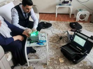 Muradiye’de "Evlerde Kimlik Hizmeti" Devam Ediyor