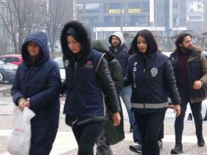 Bolu’da Deaş Ve Fetö’den Gözaltına Alınan 3 Şüpheli Adliyede