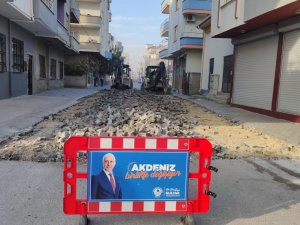 Akdeniz’de Sokak Yenileme Ve Yeni Yol Çalışmaları