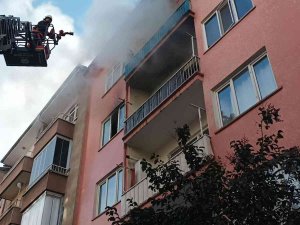 Malatya’da Korkutan Yangın: 6 Kişi Tahliye Edildi