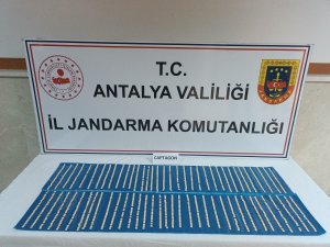 Satışa Hazır Bin 955 Adet Uyuşturucu Hap Ele Geçirildi