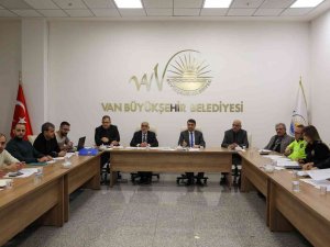 Ukome Toplantısında Ücret Artışı, Yeni Otobüs Ve Park Yasağı Görüşüldü