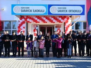 Eşme Saraycık İ̇lkokulu Ve Ortaokulunun Resmi Açılışı Yapıldı