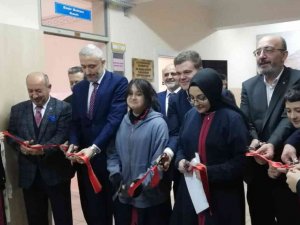 Simav Anadolu İ̇mam Hatip Lisesinde Kütüphane Açılışı