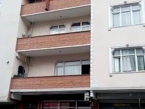 Küçükçekmece’de Yangında Can Pazarı