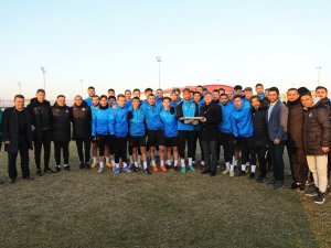 Afyonspor Devre Arası Kampı İçin Antalya’ya Gidiyor