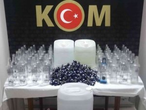 Edirne’de Yılbaşı Öncesi Operasyon: Piyasaya Süremeden Yakalandılar