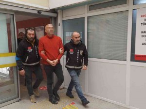 Kar Maskesi Takarak İcra Memurunu Silahla Yaralayan Avukat Adliyeye Sevk Edildi