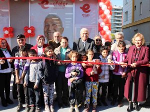 Efeler’de Sekizinci Kitap Kafe Açıldı