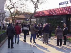 Çocuk Parkında Başlayan Tartışma Bıçaklı Kavgaya Dönüştü
