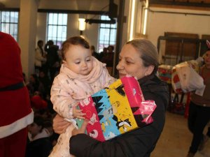 Sinop’ta Çocuklar Hayallerindeki Hediyelere Kavuştu