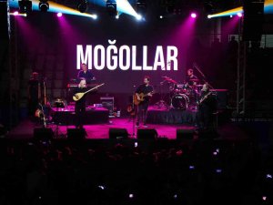 Tarsus’un 101. Yılı Moğollar Konseriyle Kutlandı