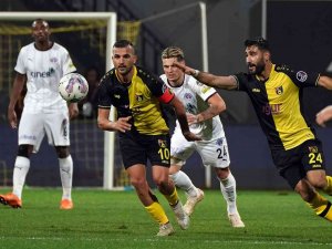 Spor Toto Süper Lig: İ̇stanbulspor: 2 - Kasımpaşa: 1 (Maç Sonucu)