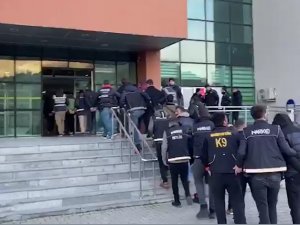 Bitlis Merkezli Uyuşturucu Operasyonu 16 Şüpheli Yakalandı