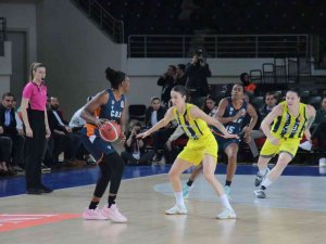28. Kadınlar Cumhurbaşkanlığı Kupası: Fenerbahçe: 78 - Çbk Mersin Yenişehir Belediyesi: 84