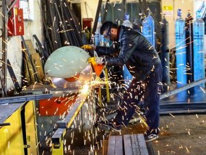 Van Büyükşehir Belediyesi Atölyesinde 7 Bin 798 Bakım-onarım İşi Yapıldı