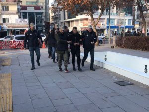 Deaş’ın Askeri Yapılanmasına Operasyon: 4 Gözaltı