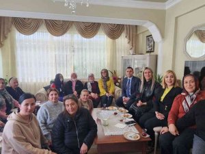 Ak Parti Muğla Milletvekili Gökcan, Marmaris’te Görüşmelerde Bulundu