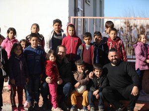 Adanalı Kebapçı Köy Okulunda Çocuklara Kebap Yaptı