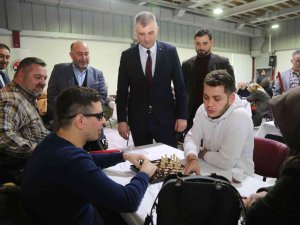 Görme Engelliler Satrançta Kozlarını Paylaştı