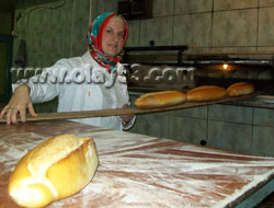 Ekmek Yapmak Kadın İşi