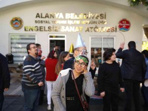 Alanya Belediyesi’nden Engelli Bireyler İçin Yılbaşı Etkinliği