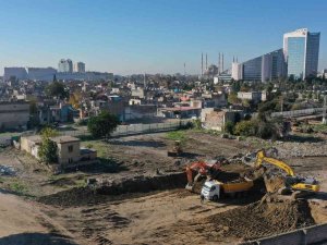 Kentsel Dönüşümdeki Sinanpaşa’ya İlk Kazma Vuruldu