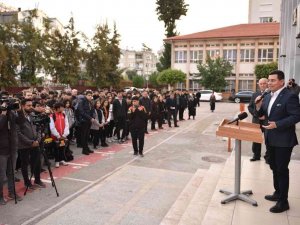 Başkan Tütüncü: “Antalya Bilim Merkezimiz Gençlerin Yanında”