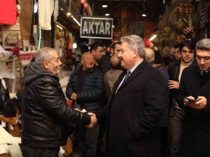 Başkan Palancıoğlu, Kapalı Çarşı Esnafını Ziyaret Etti