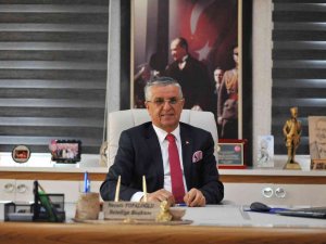 Başkan Topaloğlu’ndan Personele Yılbaşı Öncesi Müjde