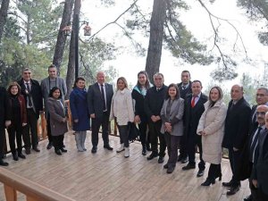 Başkan Gümüş Birim Müdürlerinin Yeni Yılını Kutladı