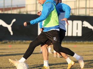 Afyonspor, Devre Arası Hazırlığı Çerçevesinde Antrenmanlara Devam Ediyor
