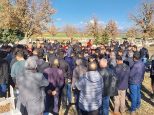 Askerden Yeni Dönen Öğretmen Adayı Hayatını Kaybetti