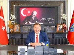İ̇l Emniyet Müdürü Orhan Çevik: “Yılbaşında Tüm Ekiplerimizle Vatandaşlarımız Hizmetinde Olacağız”