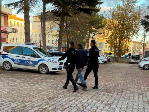 Konya’da Evden Televizyon Çalan Hırsız Tutuklandı