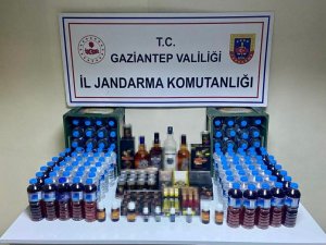 Gaziantep’te Yılbaşı Öncesinde Sahte Ve Kaçak İçki Operasyonu: 7 Gözaltı