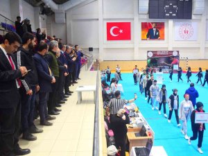 Karabük’te Okul Sporları Gençler (A) - Bilek Güreşi Grup Müsabakaları Başladı